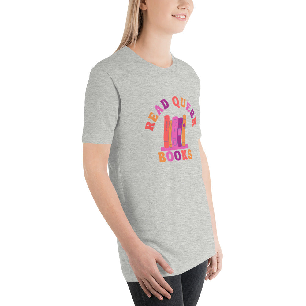 Read Queer Books Unisex T-Shirt (Lesbian Colors)