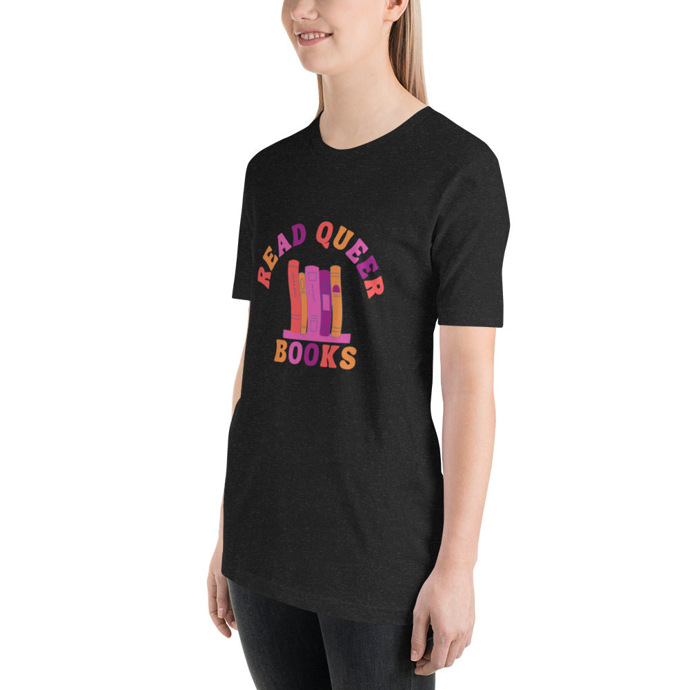 Read Queer Books Unisex T-Shirt (Lesbian Colors)