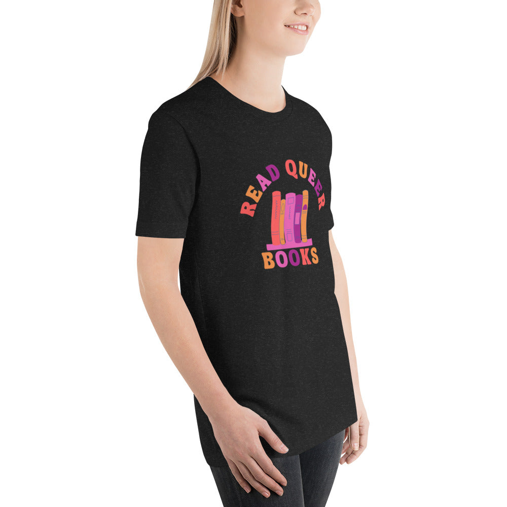 Read Queer Books Unisex T-Shirt (Lesbian Colors)