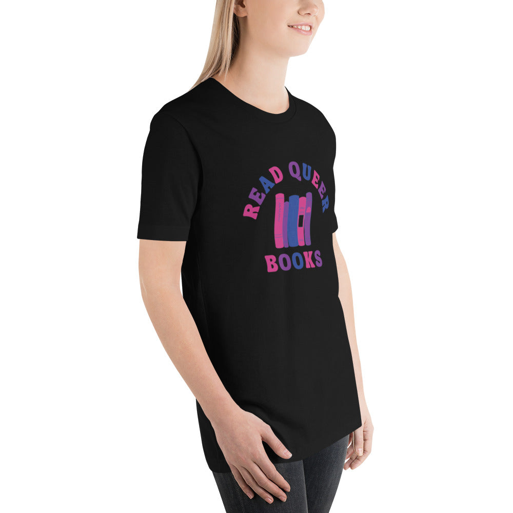 Read Queer Books Unisex T-Shirt (Bisexual Colors)