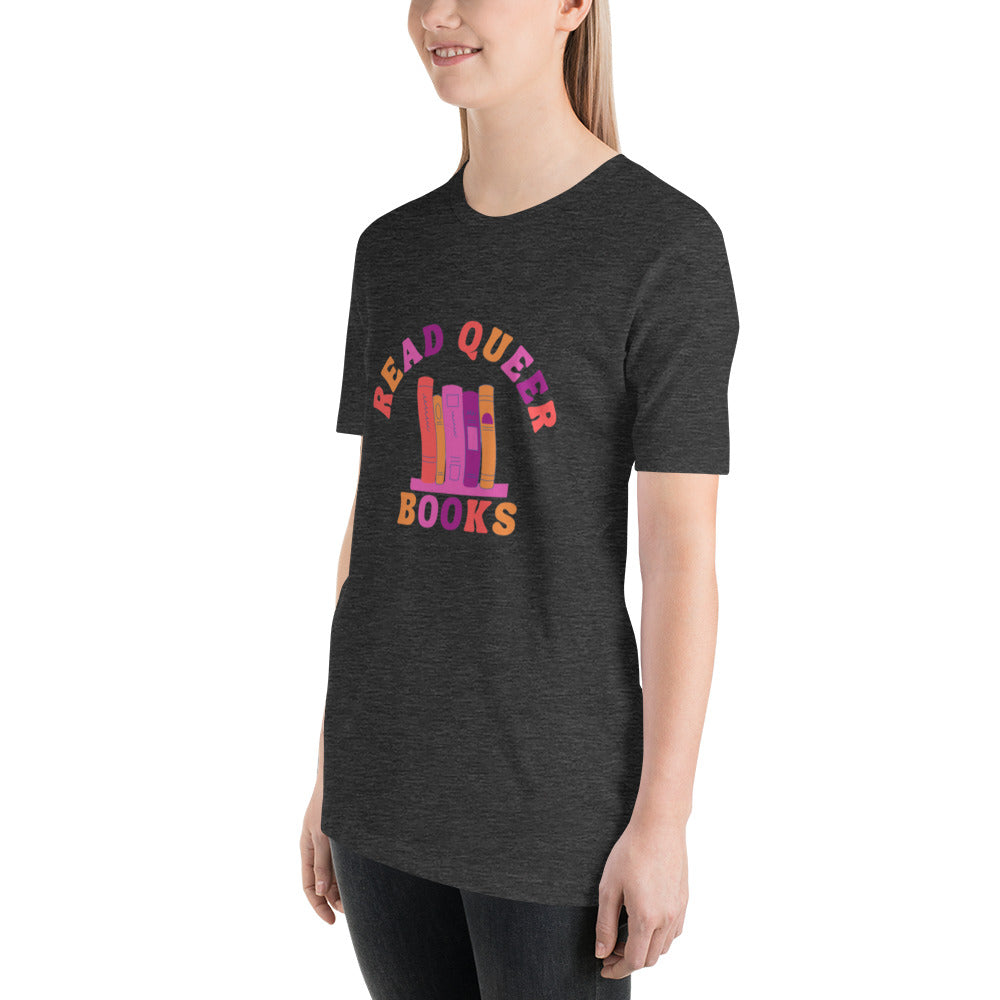 Read Queer Books Unisex T-Shirt (Lesbian Colors)
