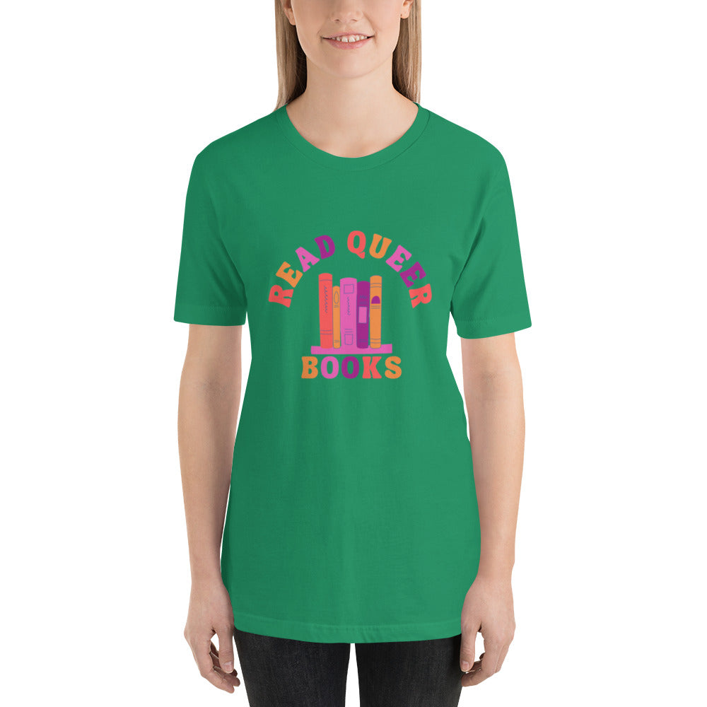 Read Queer Books Unisex T-Shirt (Lesbian Colors)