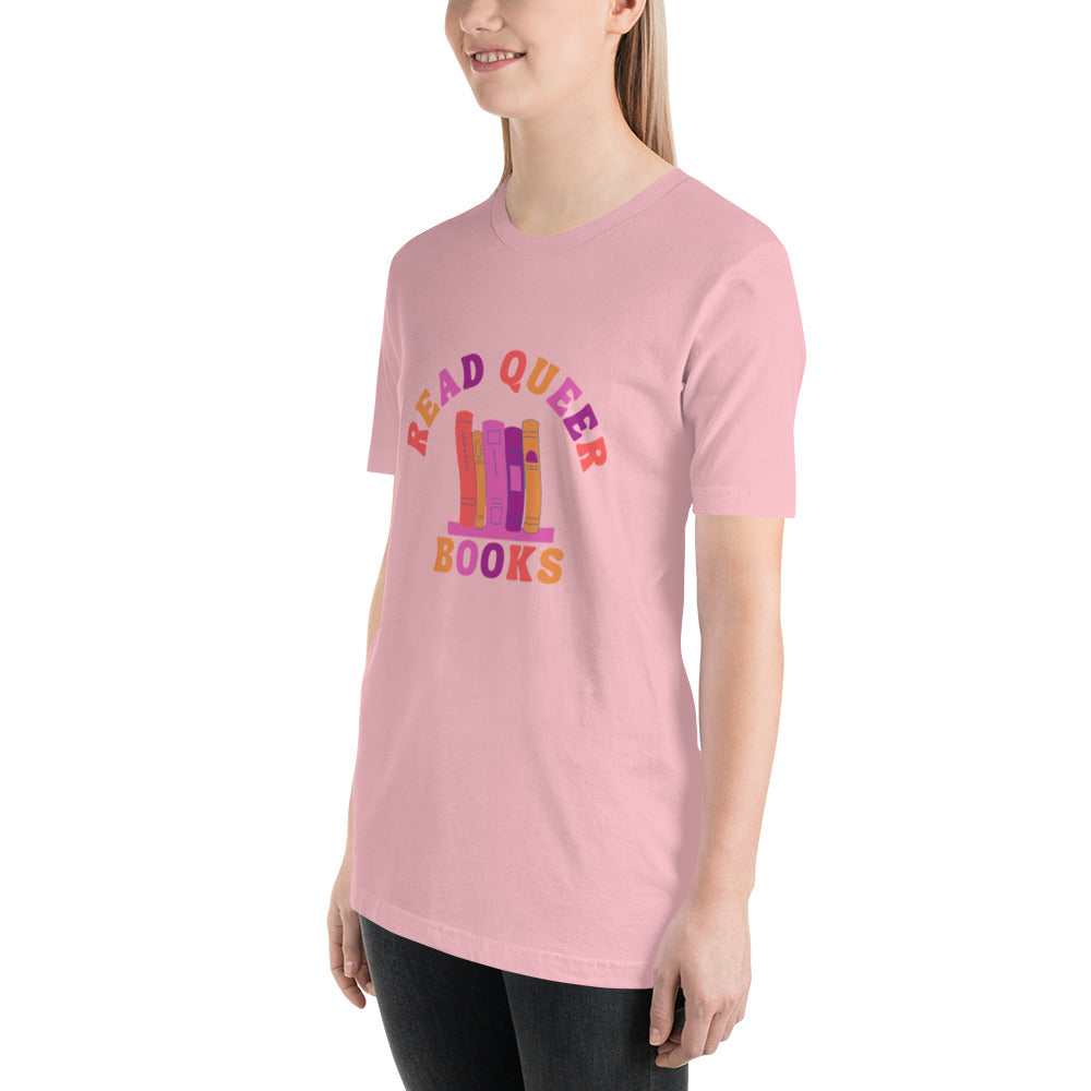 Read Queer Books Unisex T-Shirt (Lesbian Colors)