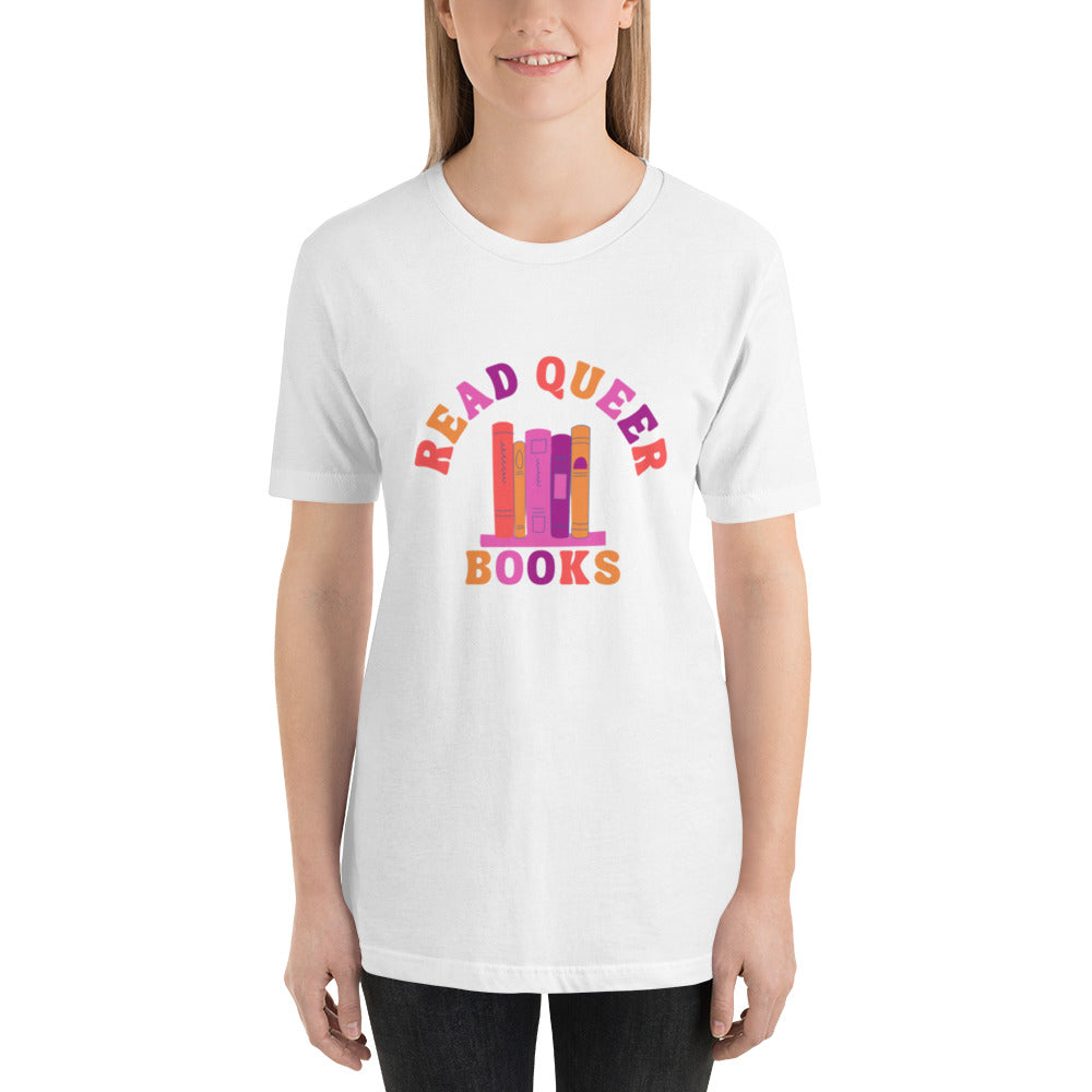 Read Queer Books Unisex T-Shirt (Lesbian Colors)