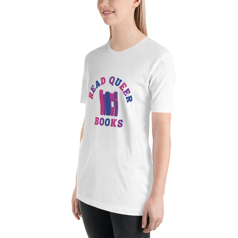 Read Queer Books Unisex T-Shirt (Bisexual Colors)