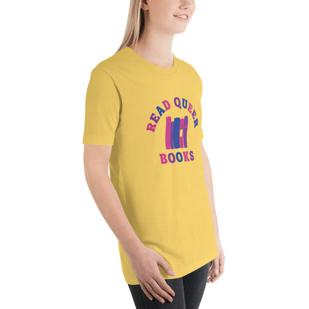 Read Queer Books Unisex T-Shirt (Bisexual Colors)
