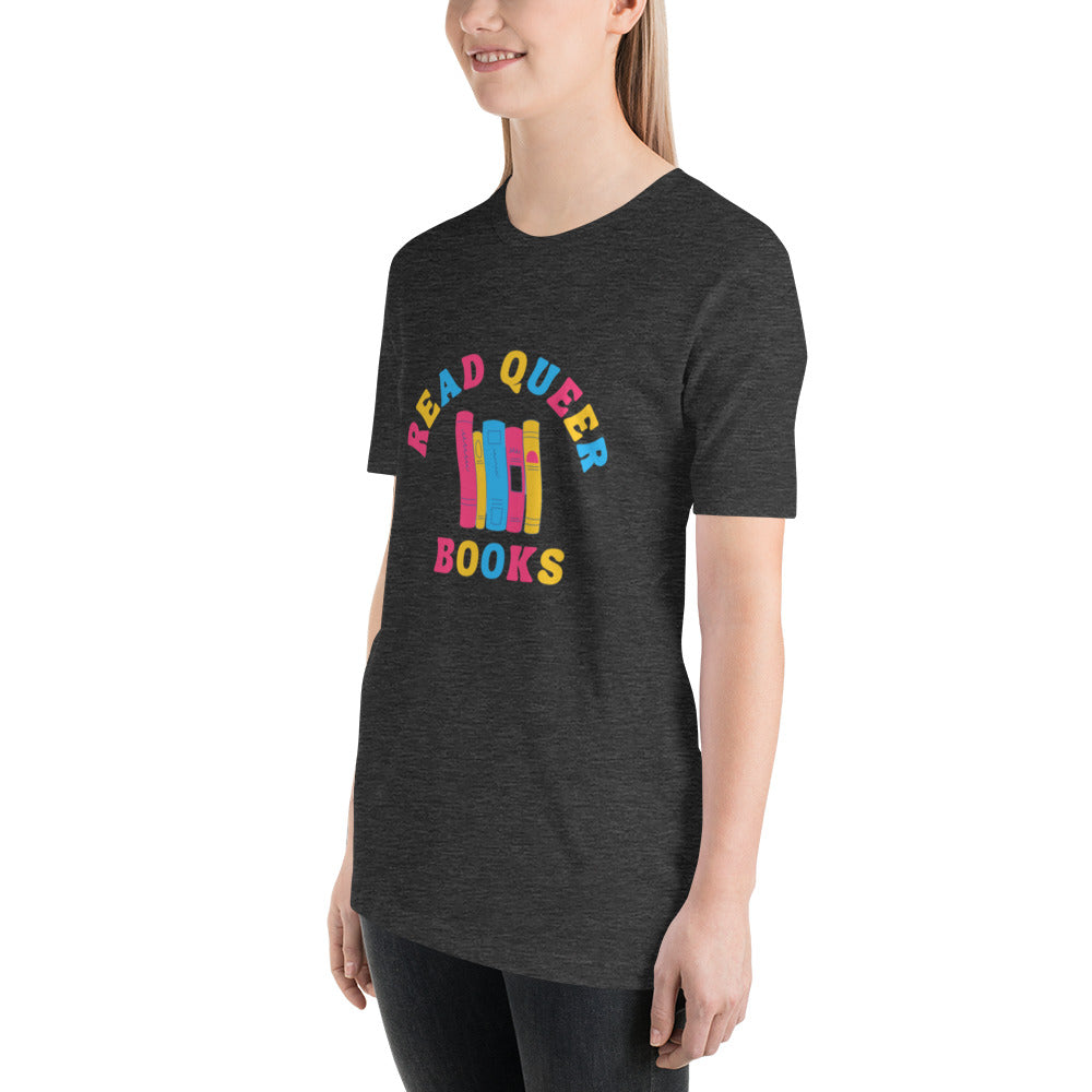 Read Queer Books Unisex T-Shirt (Pansexual Colors)