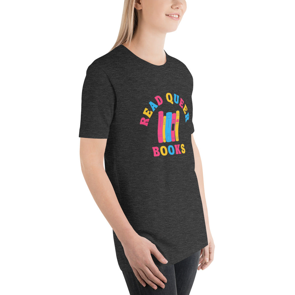 Read Queer Books Unisex T-Shirt (Pansexual Colors)