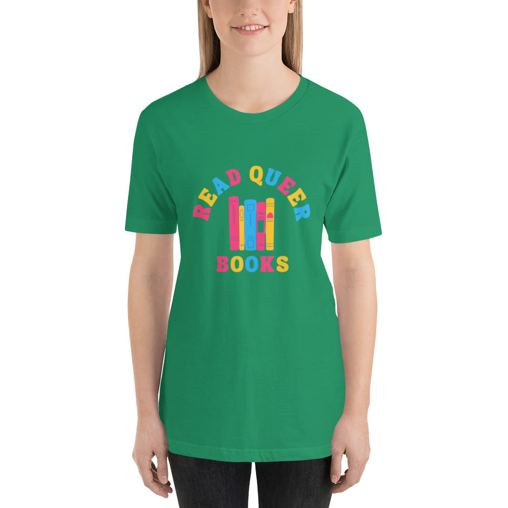Read Queer Books Unisex T-Shirt (Pansexual Colors)