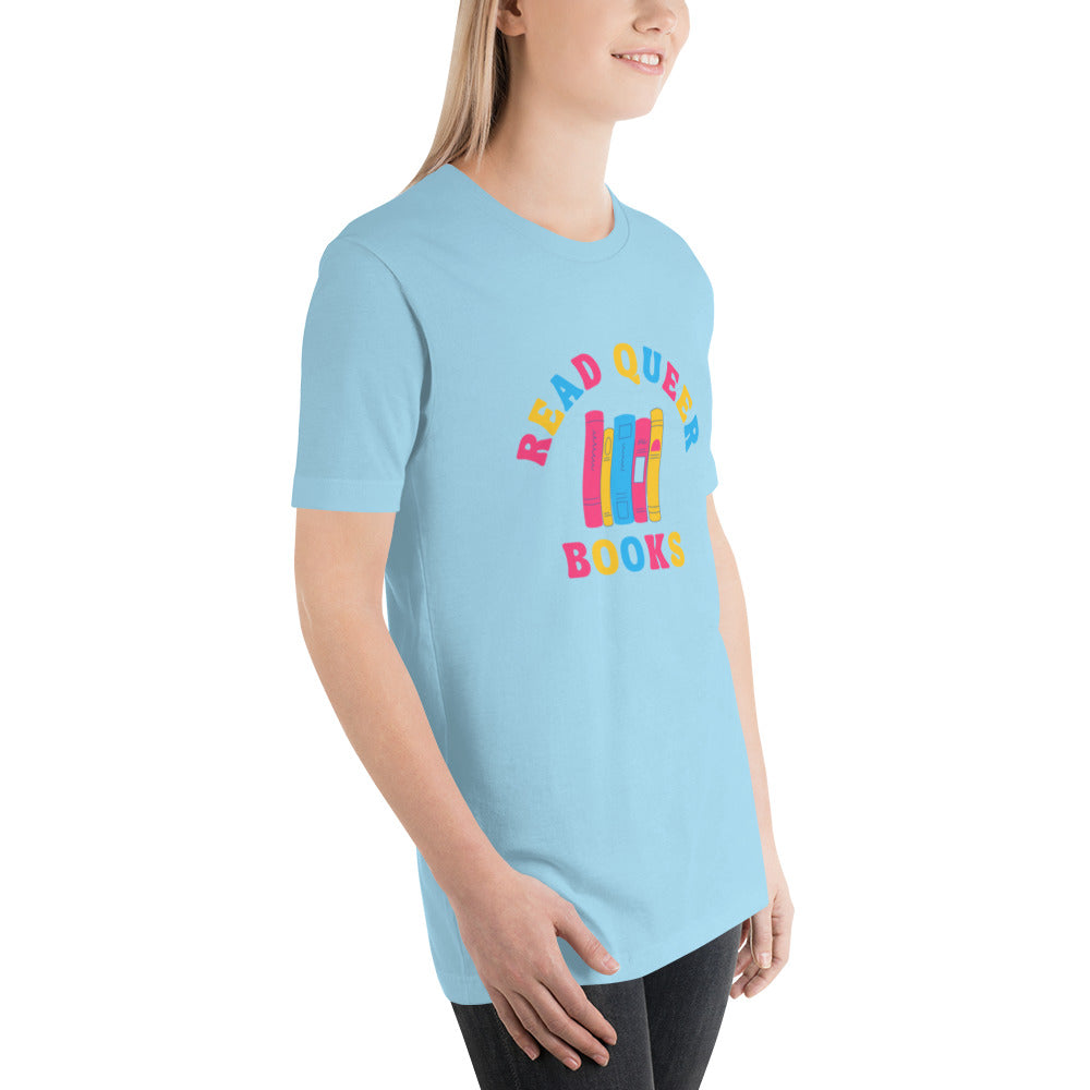 Read Queer Books Unisex T-Shirt (Pansexual Colors)