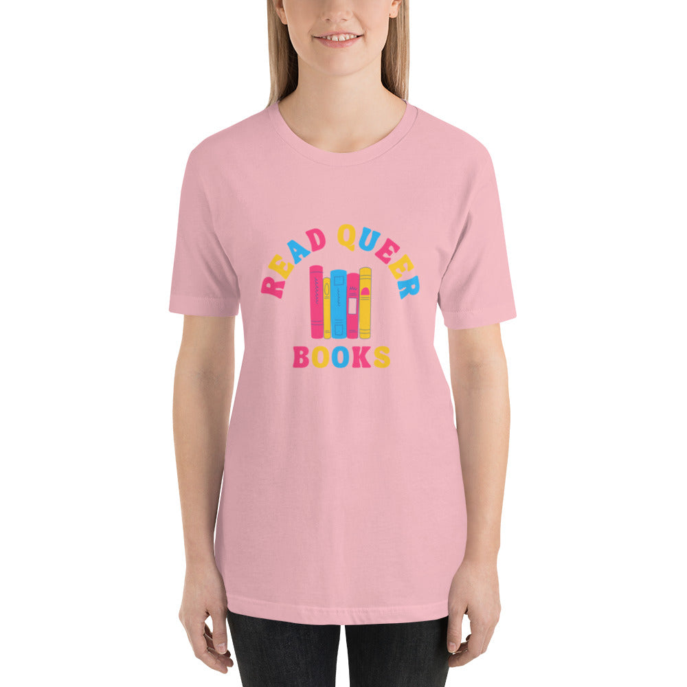 Read Queer Books Unisex T-Shirt (Pansexual Colors)